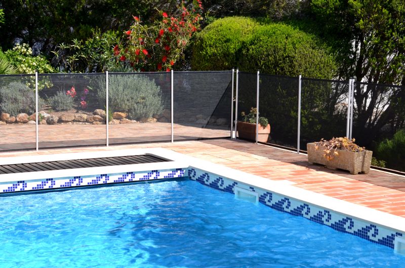 Pool Safety Fence Installation detail